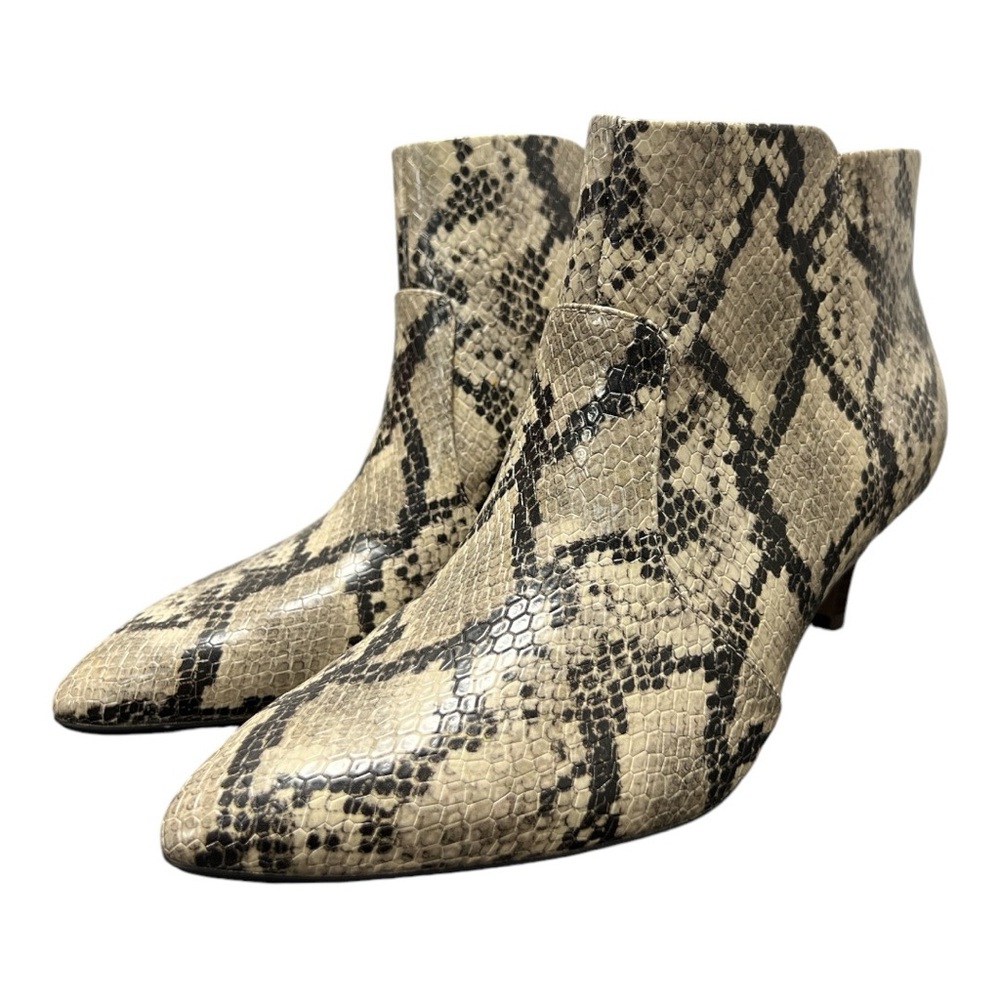 Clarks Women's Heeled Booties Linvale Judith Taupe Snake Print 7.5 Old Money